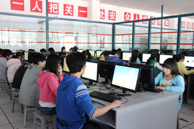 四川省资中县职业技术学校计算机应用 电脑图文设计专业介绍